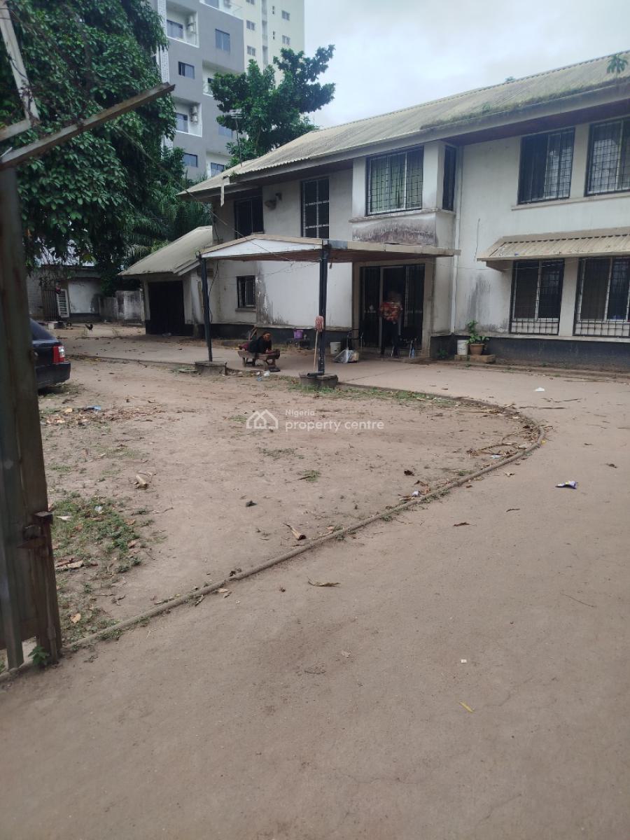 4 Bedroom Duplex on a 3160 Sqm, Lugard Avenue, Old Ikoyi, Ikoyi, Lagos, Mixed-use Land for Rent