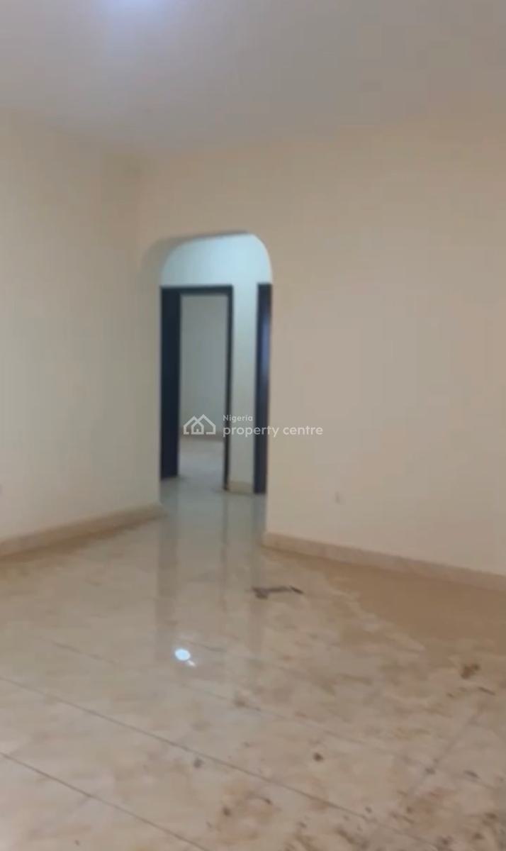 Spacious 2 Bedroom En-suite Flat, Jahi, Abuja, House for Rent