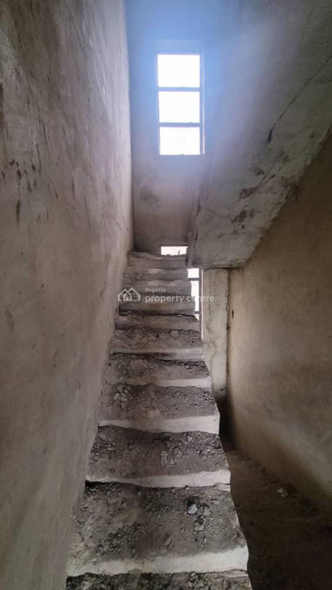 Semi Detached Duplex 5 Bedroom Duplex with Bq, Ochacho Estate Phase 1, Idu Industrial, Abuja, Semi-detached Duplex for Sale