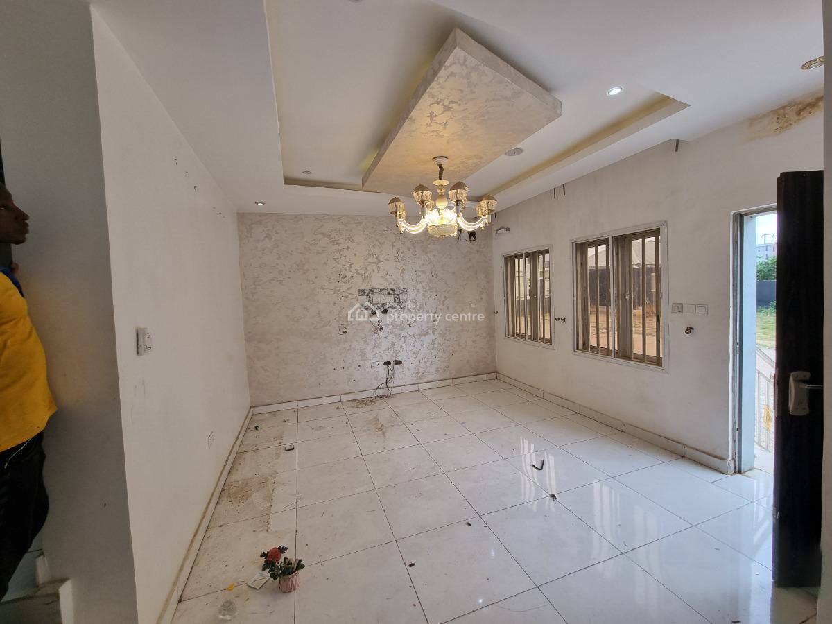 4 Bedroom Terrace Duplex No Bq, Jahi, Abuja, Terraced Duplex for Rent