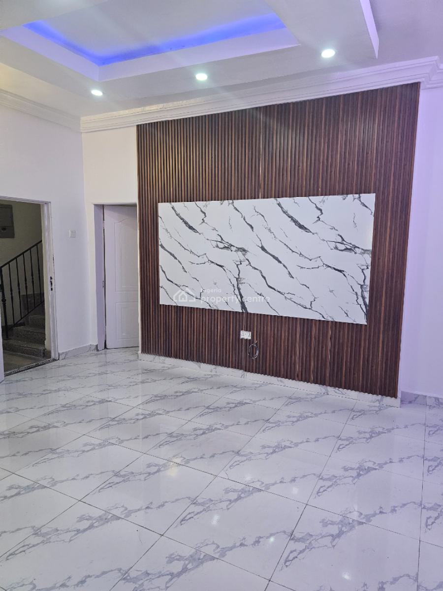 2 Bedrooms Flat, Lekki Phane1 Lagos, Lekki, Lagos, Flat / Apartment for Rent