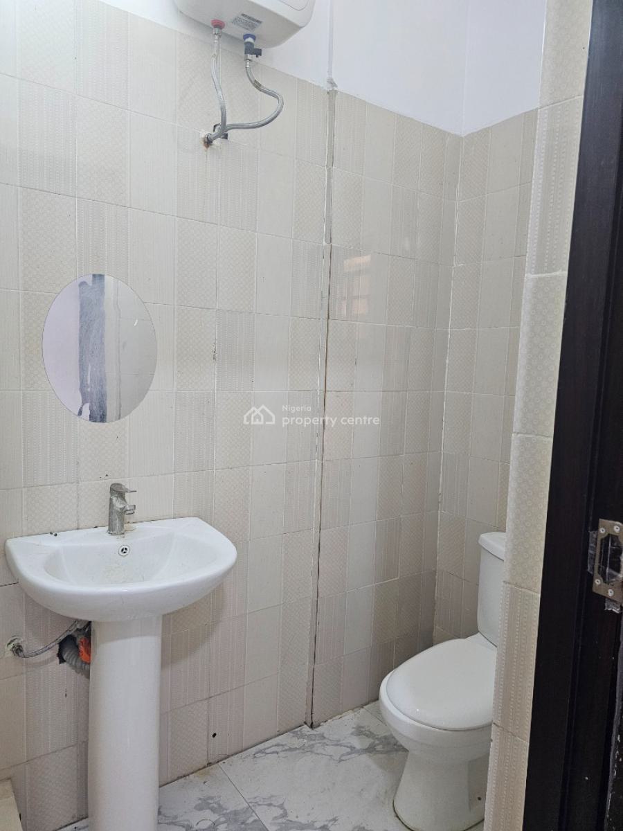 2 Bedrooms Flat, Lekki Phane1 Lagos, Lekki, Lagos, Flat / Apartment for Rent