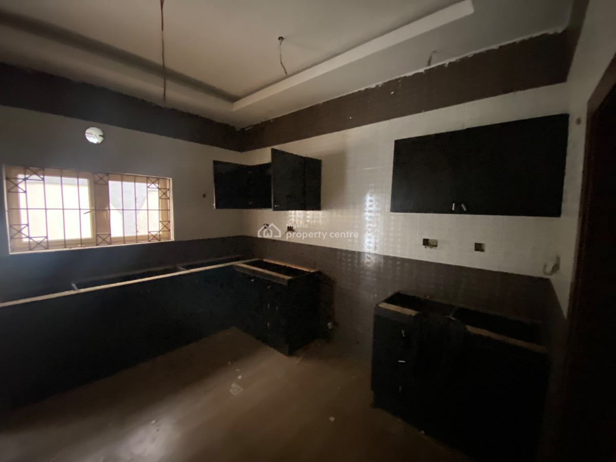 Five Bedroom Townhouse with a Room Bq, Off Oba Dosumu, Ikeja Gra, Ikeja, Lagos, Terraced Duplex for Rent