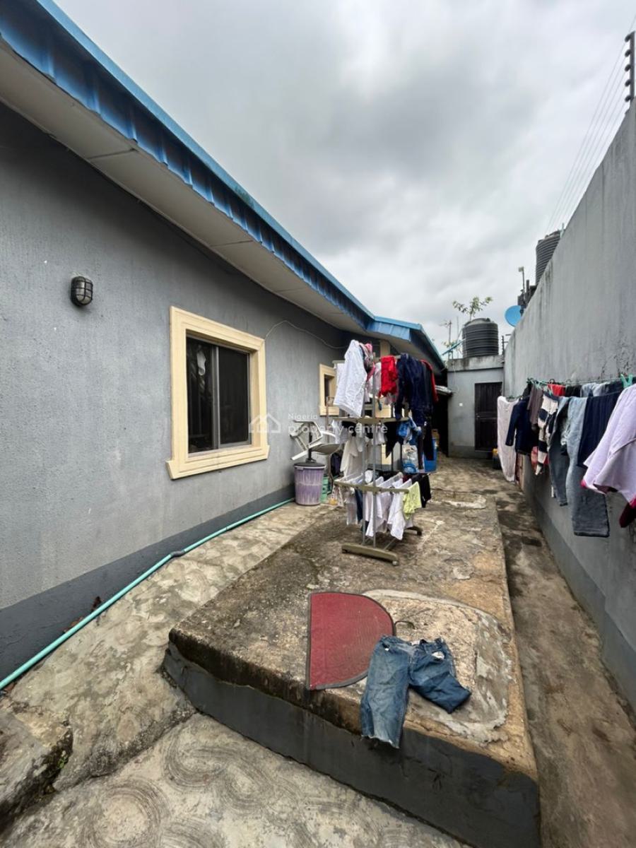3-bedroom Semi-detached Bungalow with 2 Numbers of Room Self Contained, Inside Sparklight Estate, Opposite Mfm , Magboro Off Lagos-ibadan Expressway, Magboro, Ogun, Semi-detached Bungalow for Sale