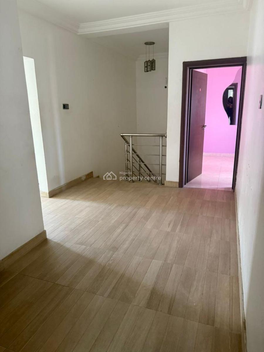 Tastefully Built 4 Bedroom Terrace with a Bq in a Secured Estate, Agungi, Lekki, Lagos, Terraced Duplex for Rent