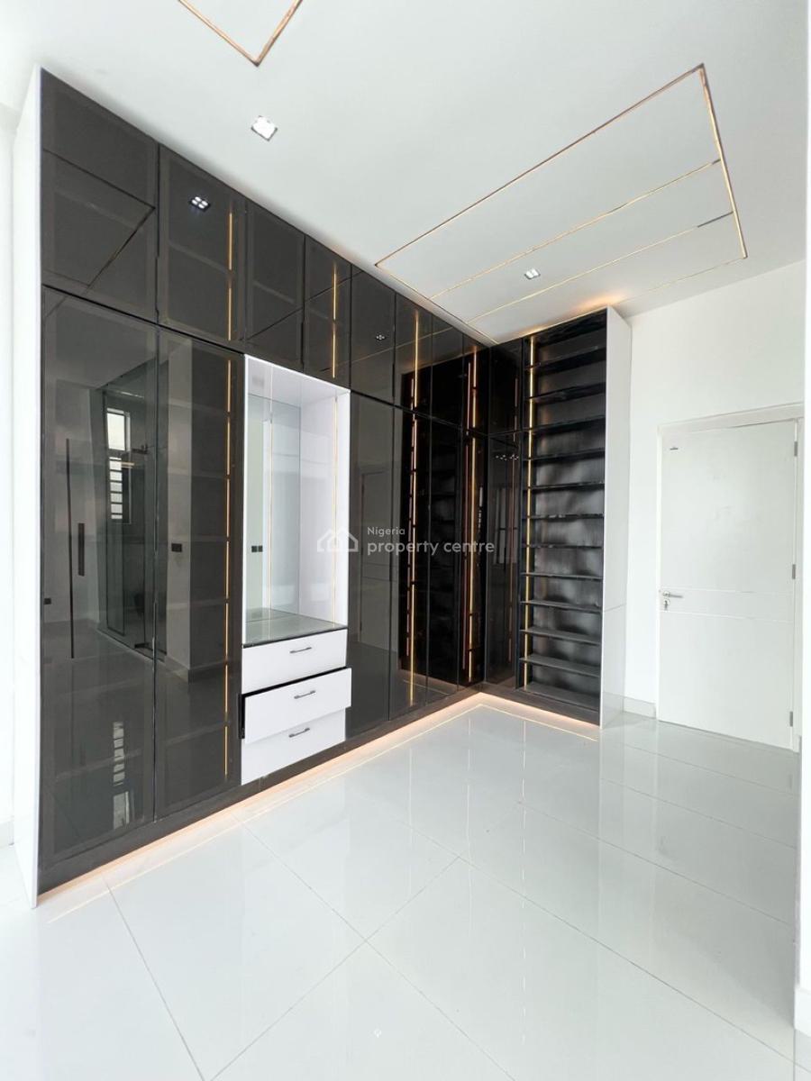 Luxurious 5 Bedrooms Fully-detached Duplex with Bq, Chevron, Lekki, Lagos, Detached Duplex for Sale