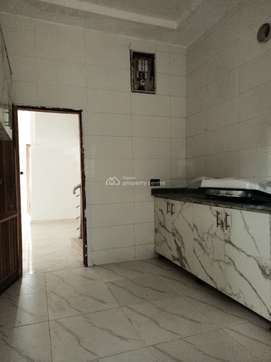 4 Bedroom Semi Detached Duplex with Bq, Ajah, Lagos, Semi-detached Duplex for Rent