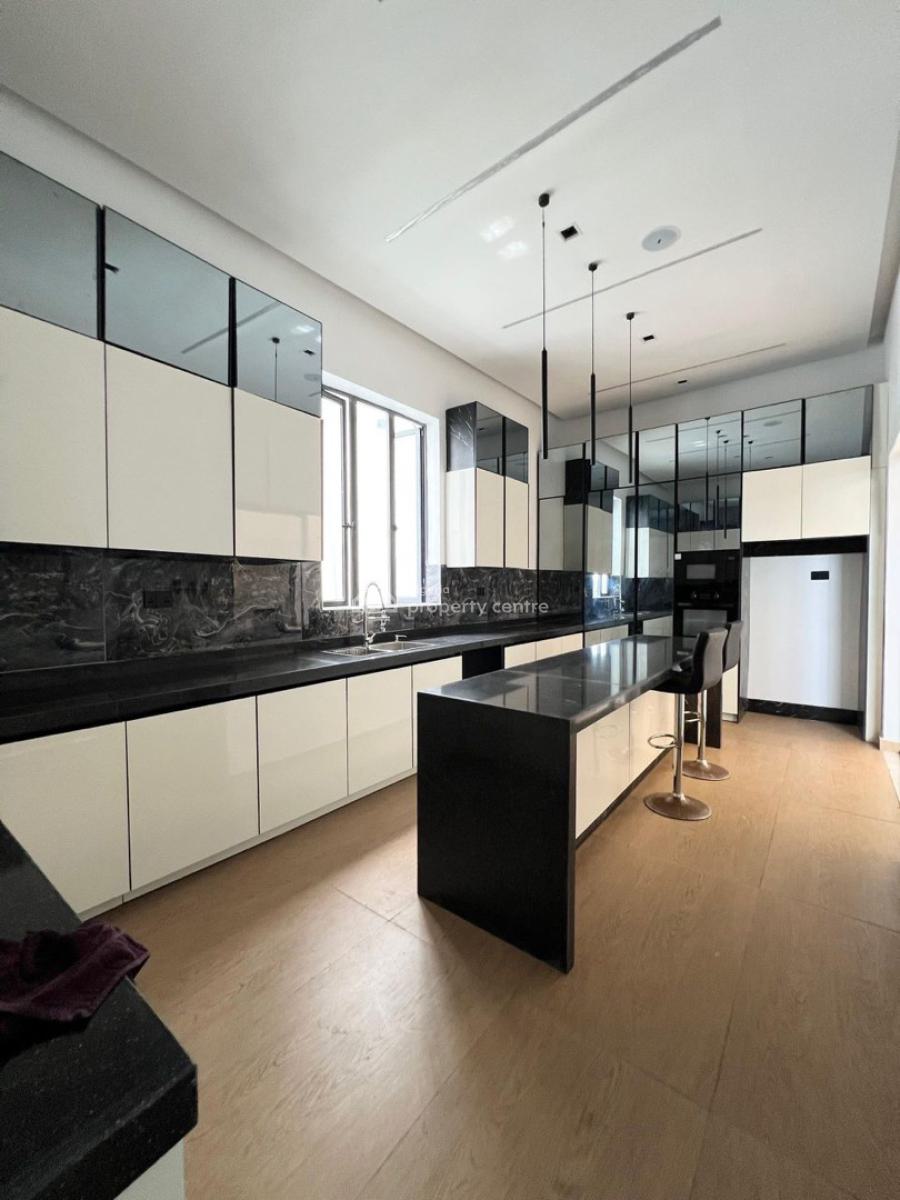 Luxurious 5 Bedrooms Fully-detached Duplex with Bq, Ajah, Lagos, Detached Duplex for Sale