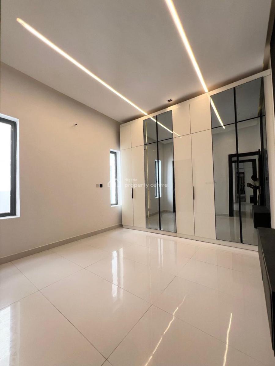 Luxurious 5 Bedrooms Fully-detached Duplex with Bq, Ajah, Lagos, Detached Duplex for Sale