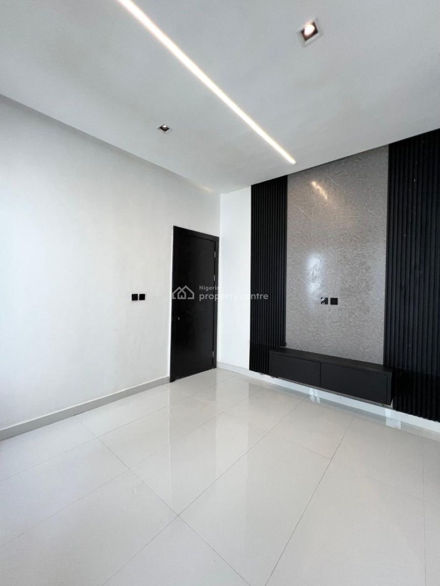 Luxurious 5 Bedrooms Fully-detached Duplex with Bq, Ajah, Lagos, Detached Duplex for Sale