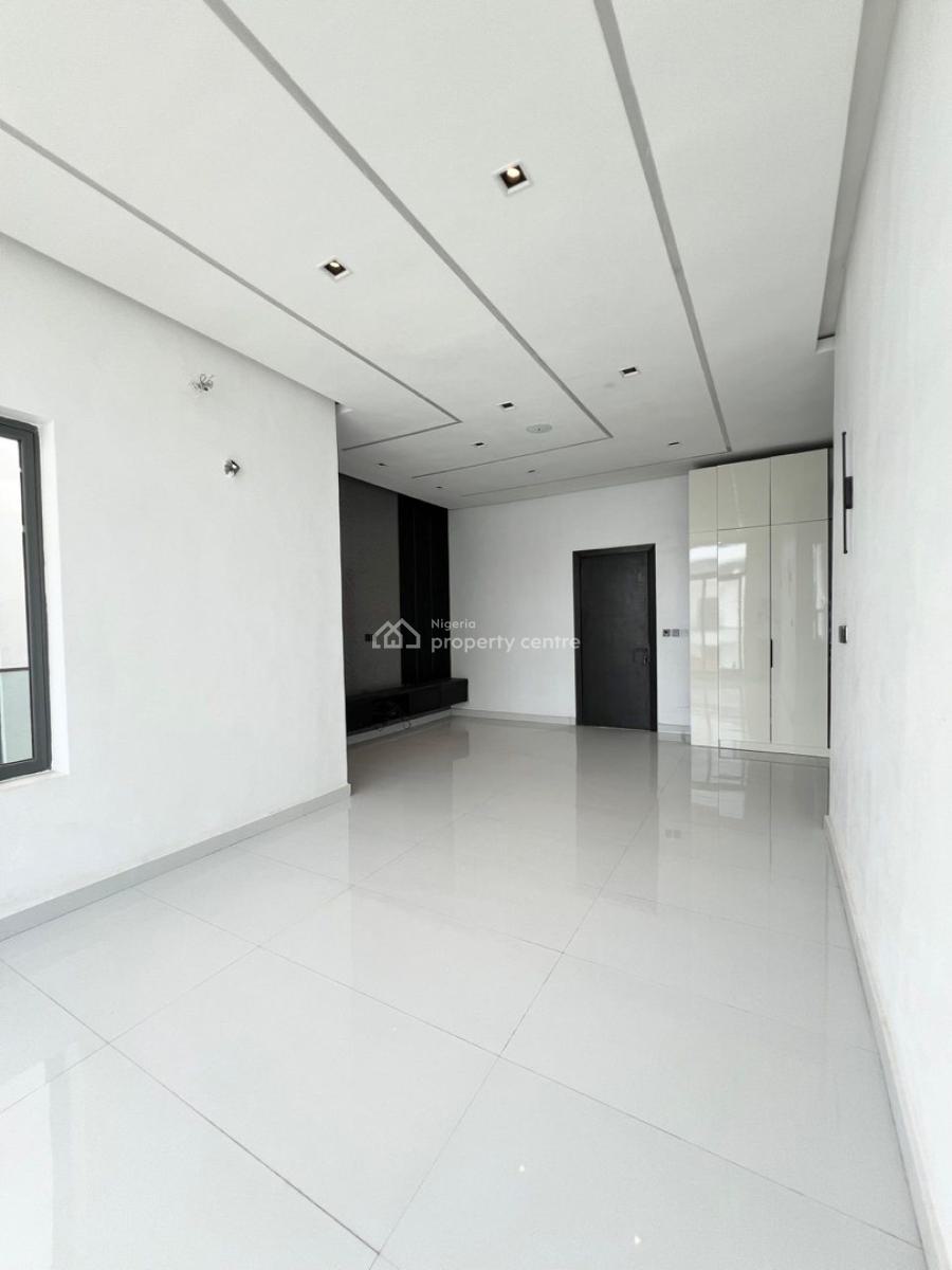Luxurious 5 Bedrooms Fully-detached Duplex with Bq, Ajah, Lagos, Detached Duplex for Sale