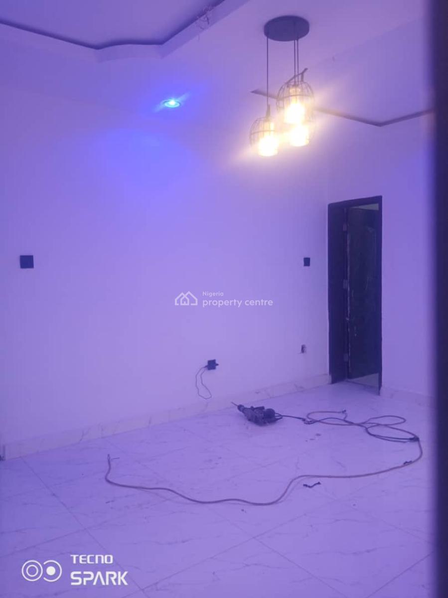 Excellent Spacious 1 Bedroom Apartment, Garki, Abuja, Flat / Apartment for Rent