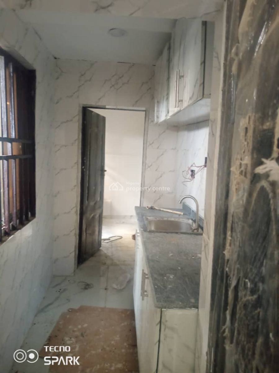 Excellent Spacious 1 Bedroom Apartment, Garki, Abuja, Flat / Apartment for Rent