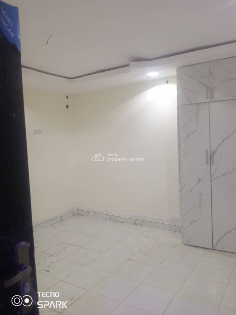 Excellent Spacious 1 Bedroom Apartment, Garki, Abuja, Flat / Apartment for Rent