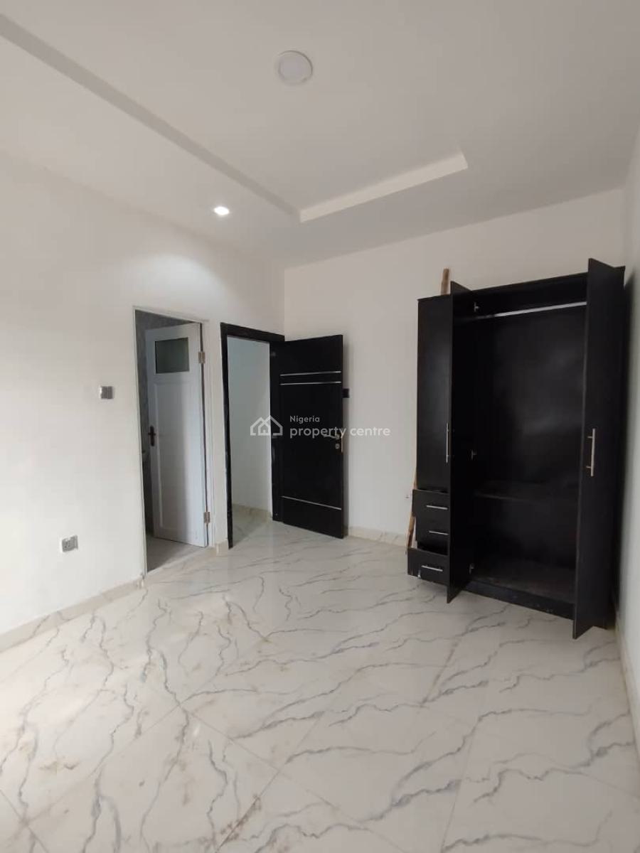 Well Spacious 2 Bedroom Apartment, Awoyaya Ibeju Lekki, Awoyaya, Ibeju Lekki, Lagos, Flat / Apartment for Rent
