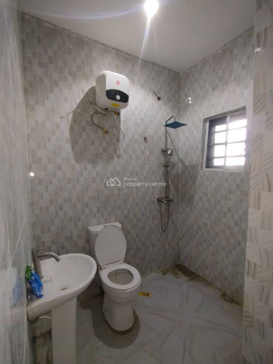 Well Spacious 2 Bedroom Apartment, Awoyaya Ibeju Lekki, Awoyaya, Ibeju Lekki, Lagos, Flat / Apartment for Rent