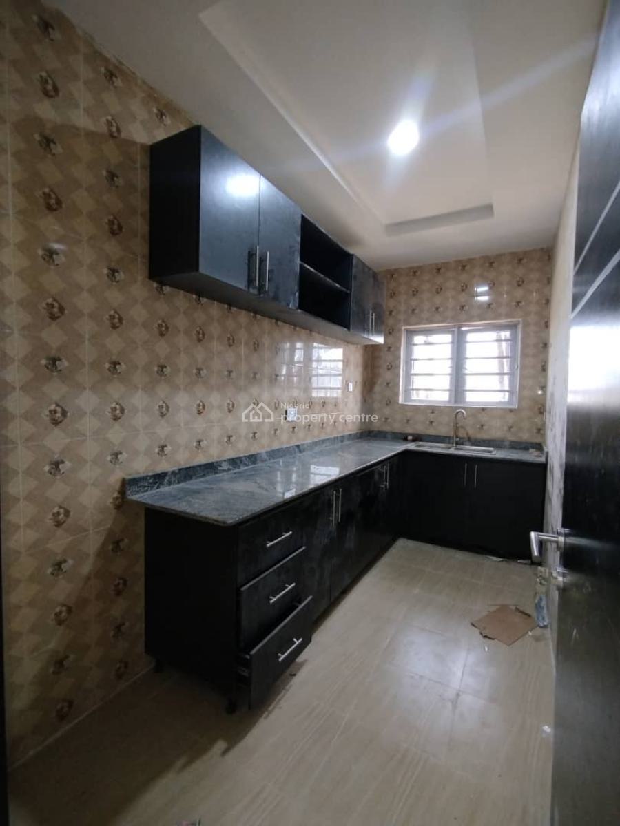 Well Spacious 2 Bedroom Apartment, Awoyaya Ibeju Lekki, Awoyaya, Ibeju Lekki, Lagos, Flat / Apartment for Rent
