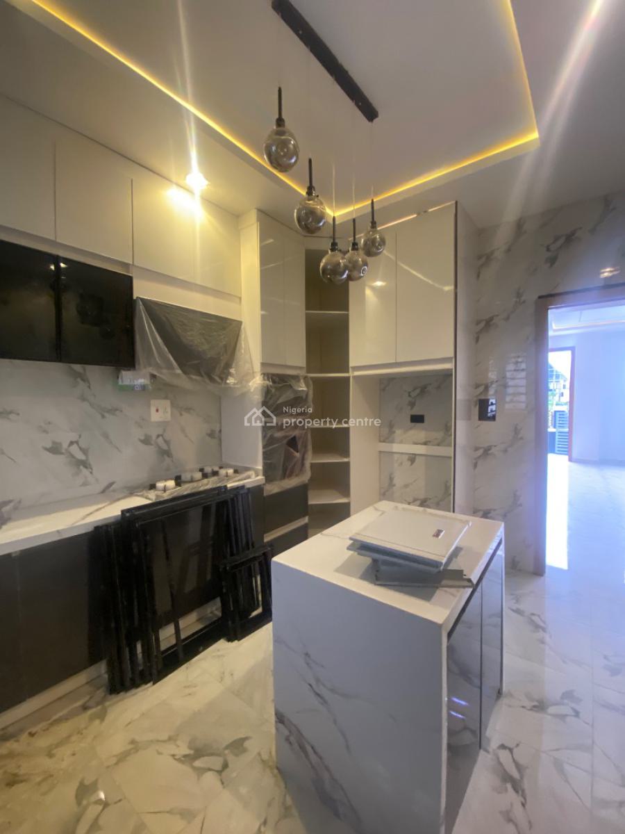 Luxurious 5 Bedroom Detached Duplex with Bq, Chevron, Lekki Phase 1, Lekki, Lagos, Detached Duplex for Sale