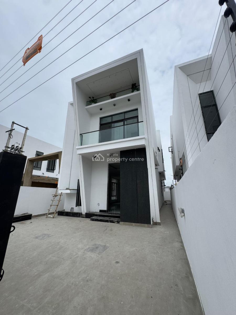 Spacious 4 Bedroom Detached Duplex with Bq in Secure Estate, Orchid Road, Lekki, Lagos, Detached Duplex for Sale