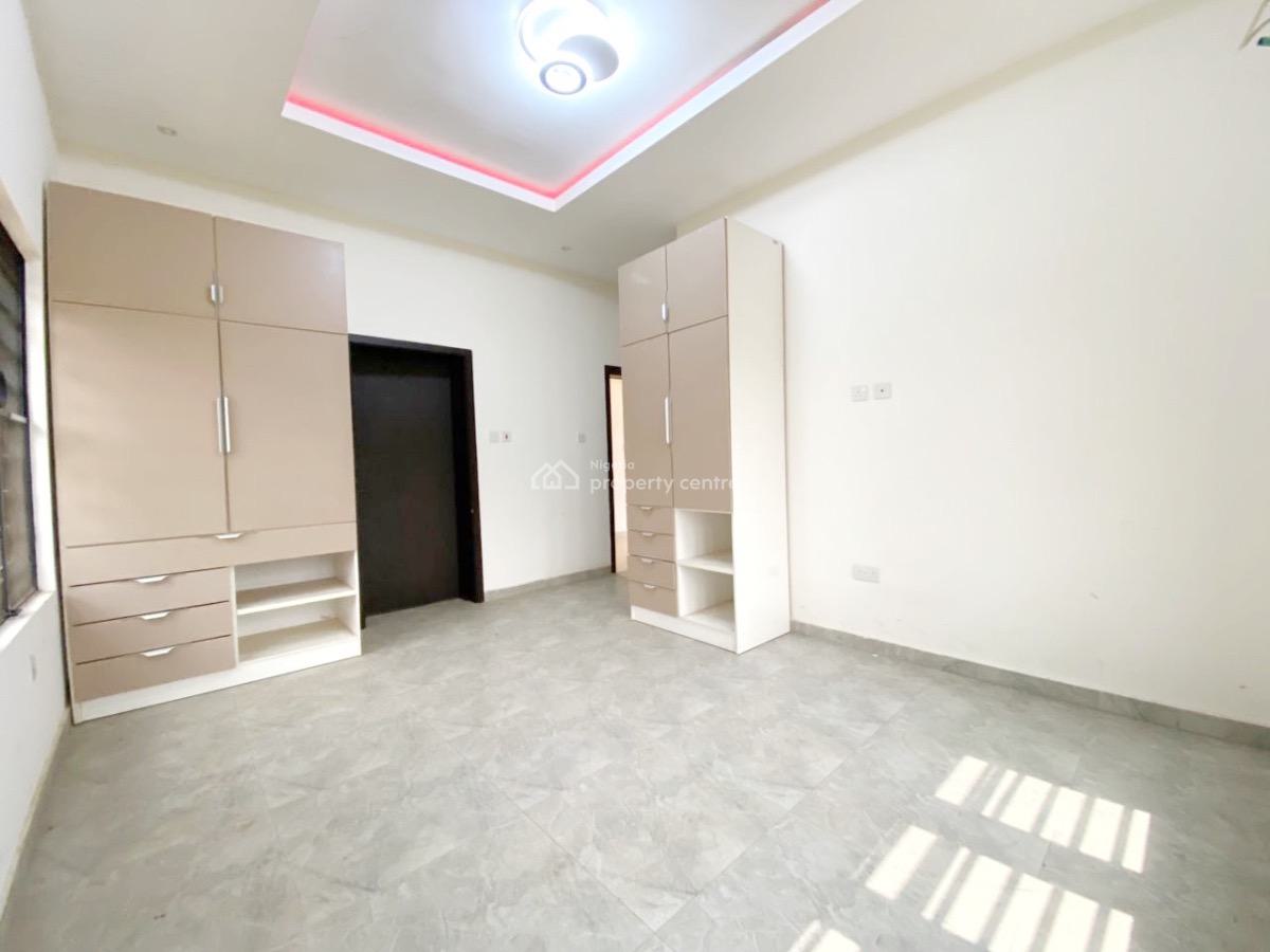 a Well Maintained Spacious 3 Bedroom Bungalow with Bq, Opic, Isheri North, Lagos, Flat / Apartment for Rent
