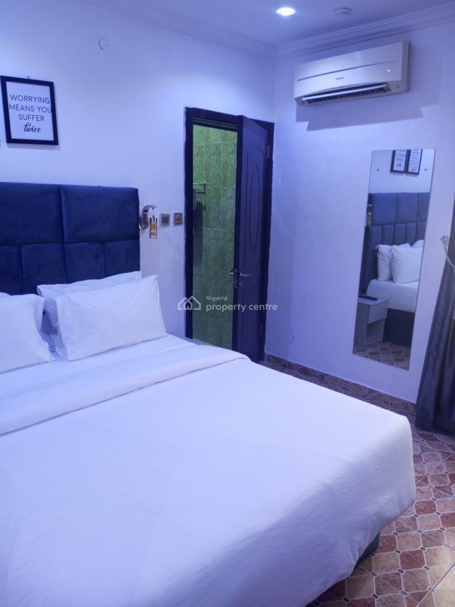 Furnished 3 Bedroom Apartment, Off Fola Osibo Road, Lekki Phase 1, Lekki, Lagos, Flat / Apartment for Rent