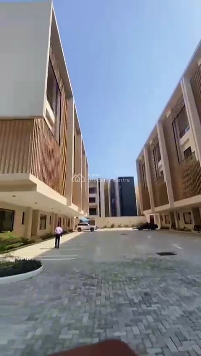 5bedroom Townhouse in a Mini Estate with Elevator, Family Lounge, Gym, Residential Part of Banana Island, Ikoyi, Ikoyi, Lagos, Detached Duplex for Sale