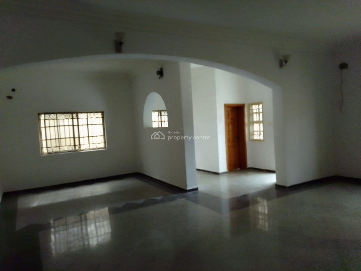 a Well Maintained 4 Bedroom House with 2 Room Bq, Lekki, Lagos, House for Rent