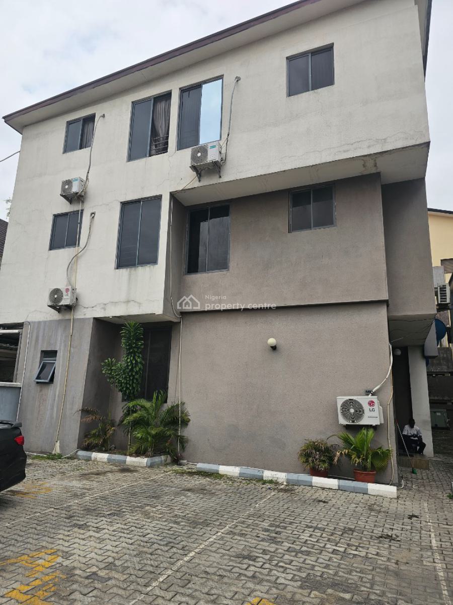 3 Bedrooms Terrace Duplex with Bq, Maruwa Lekki Phane1,lekki Right, Lekki, Lagos, Flat / Apartment for Sale