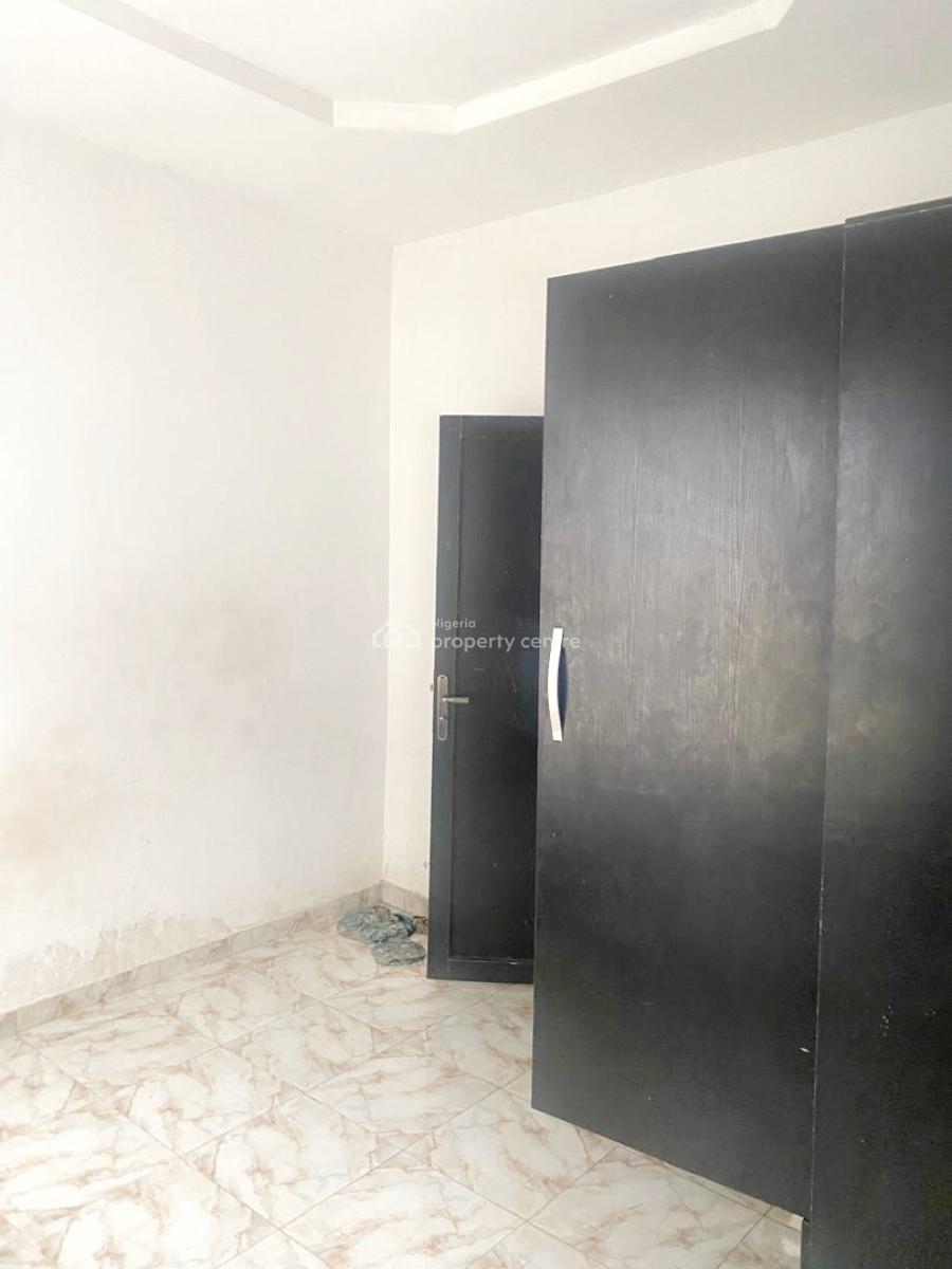 Luxury 2 Bedroom Flat, Olowora, Omole Phase 2, Ikeja, Lagos, Flat / Apartment for Rent