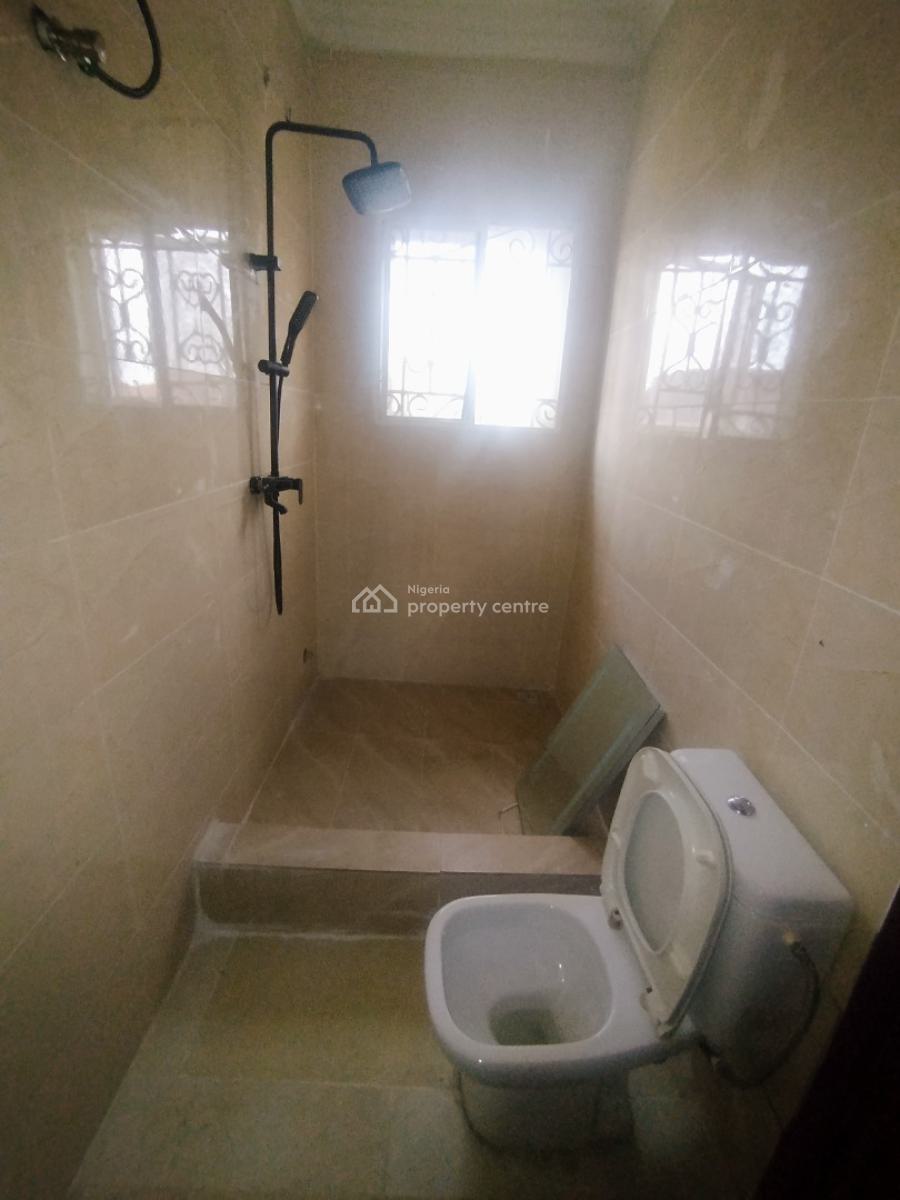 Newly Renovated, Fully Serviced 3-bedroom Penthouse with 24/7 Power, Off Admiralty Way, Lekki Phase 1, Lekki, Lagos, Flat / Apartment for Rent