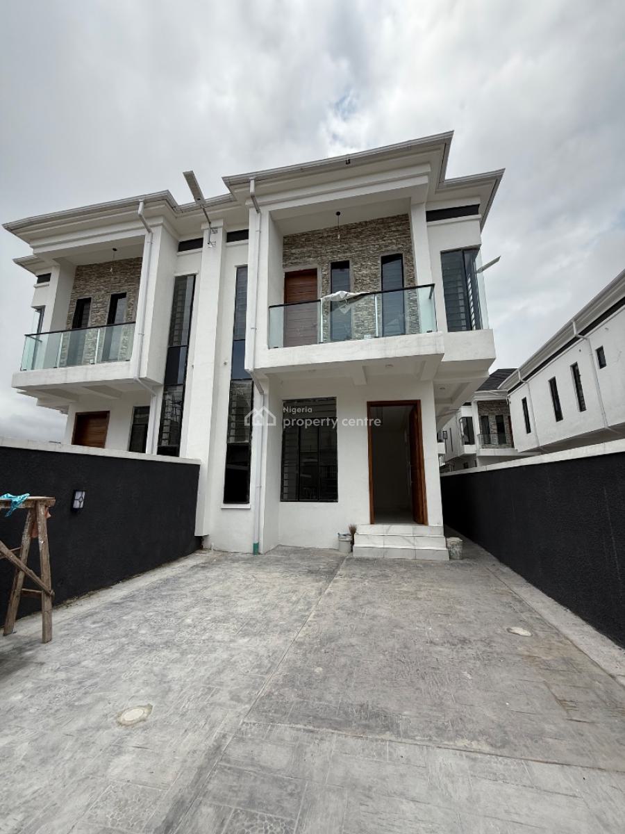 4 Bedroom Semi Detached Duplex with Bq for Distress, Ikota Villa Estste By Mega Chiken, Ikota, Lekki, Lagos, Semi-detached Duplex for Sale