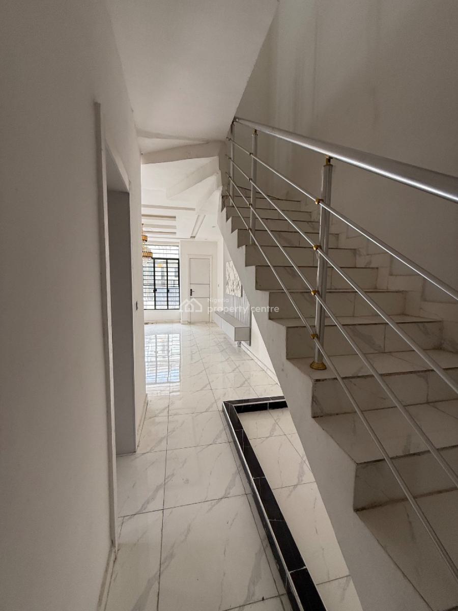 4 Bedroom Semi Detached Duplex with Bq for Distress, Ikota Villa Estste By Mega Chiken, Ikota, Lekki, Lagos, Semi-detached Duplex for Sale