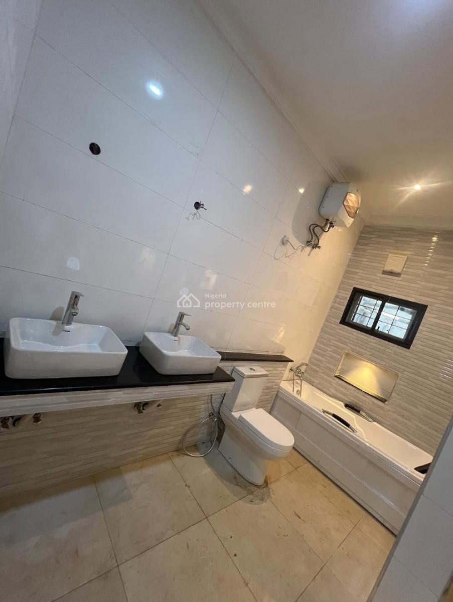 3bedrooms Apartment with Bq, Durumi, Durumi, Abuja, Block of Flats for Sale