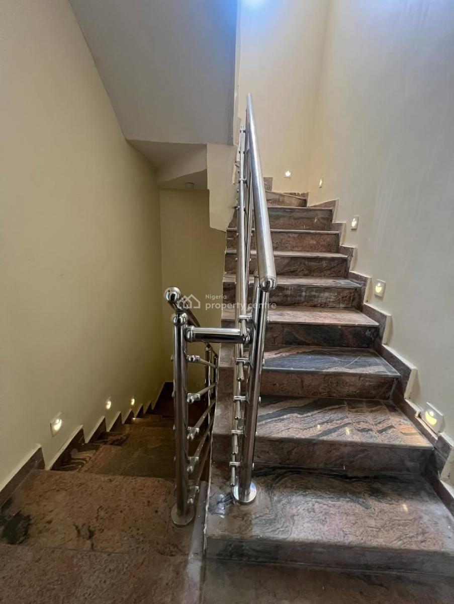 3bedrooms Apartment with Bq, Durumi, Durumi, Abuja, Block of Flats for Sale