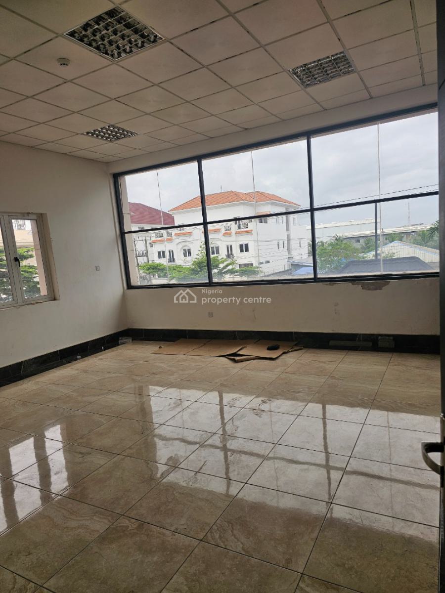 1980 Sqm Open Office Space, Nike Art Gallery, Lekki Right, Lekki, Lagos, Office Space for Rent