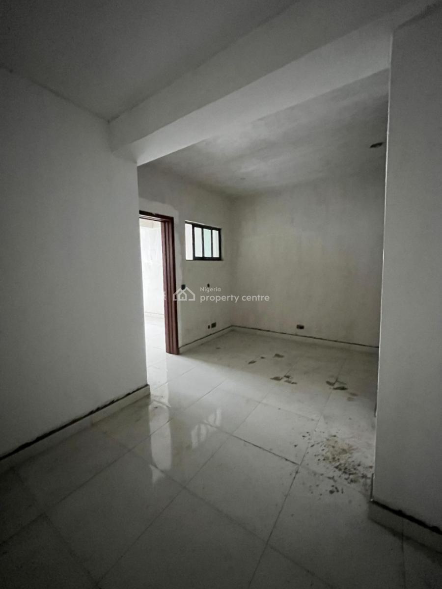 3 Bedroom Maisonette, Lekki Phase 1, Lekki, Lagos, Block of Flats for Sale
