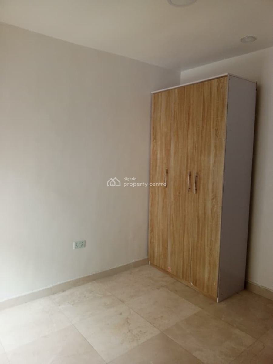 3 Bedroom Penthouse, Lekki Phase 1, Lekki, Lagos, Flat / Apartment for Rent