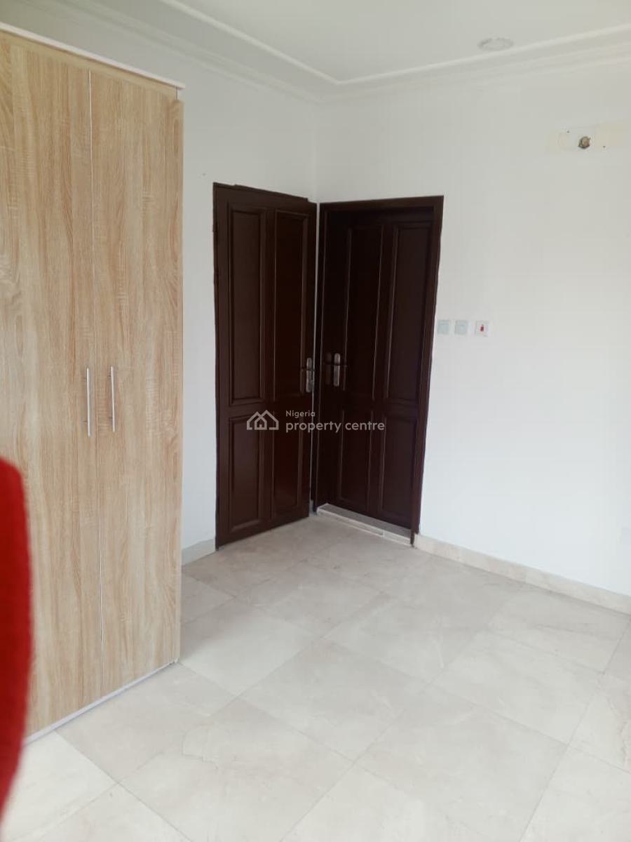 3 Bedroom Penthouse, Lekki Phase 1, Lekki, Lagos, Flat / Apartment for Rent
