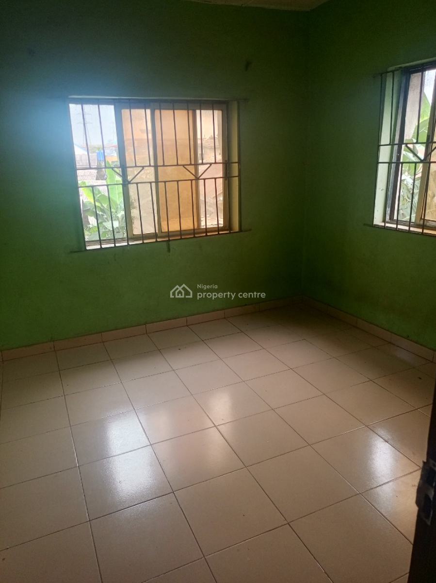 Spacious and Decent 2 Bedroom Upstairs, Fruitful School, Magada, Magada, Ibafo, Ogun, Flat / Apartment for Rent