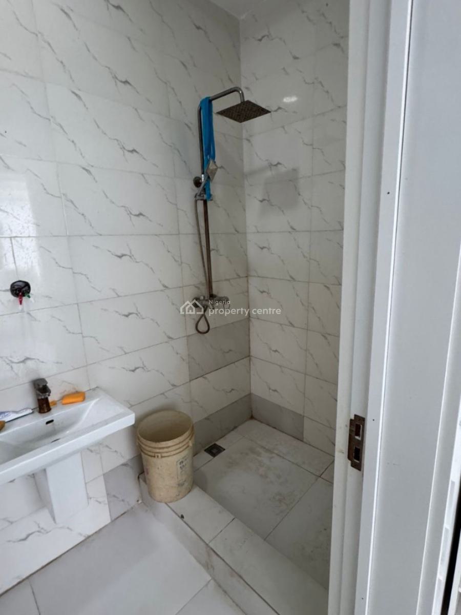 Mini Flat, Behind Pinnock, Lekki, Lagos, Mini Flat (room and Parlour) for Rent