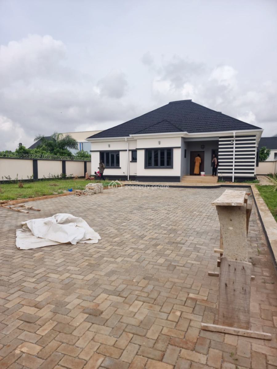 Luxury 3 Bedroom Exclusive Bungalow with Inbuilt Boys Quarter., Gra, Isheri North, Lagos, Detached Bungalow for Rent