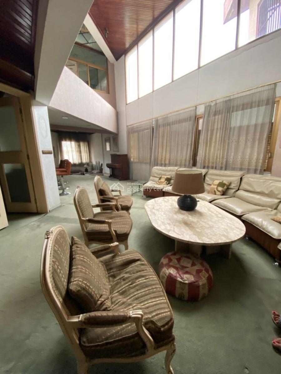 12 Bedroom Detached House ( Modified Layout), Ikeja, Lagos, Detached Duplex for Sale