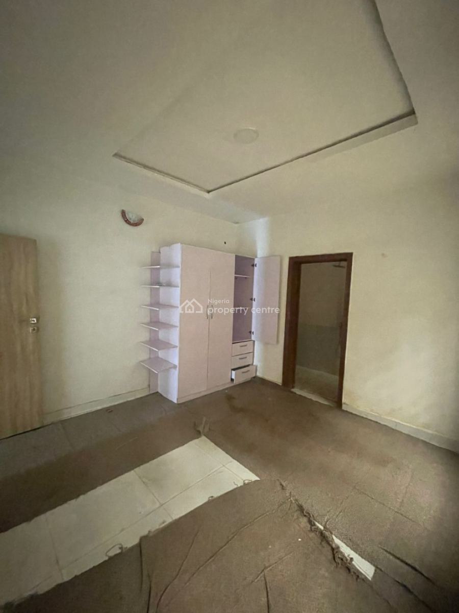 Exquisitely Built Standard 2 Bedroom Flat., Adenuga Street, Kongi, New Bodija, Ibadan, Oyo, Flat / Apartment for Rent