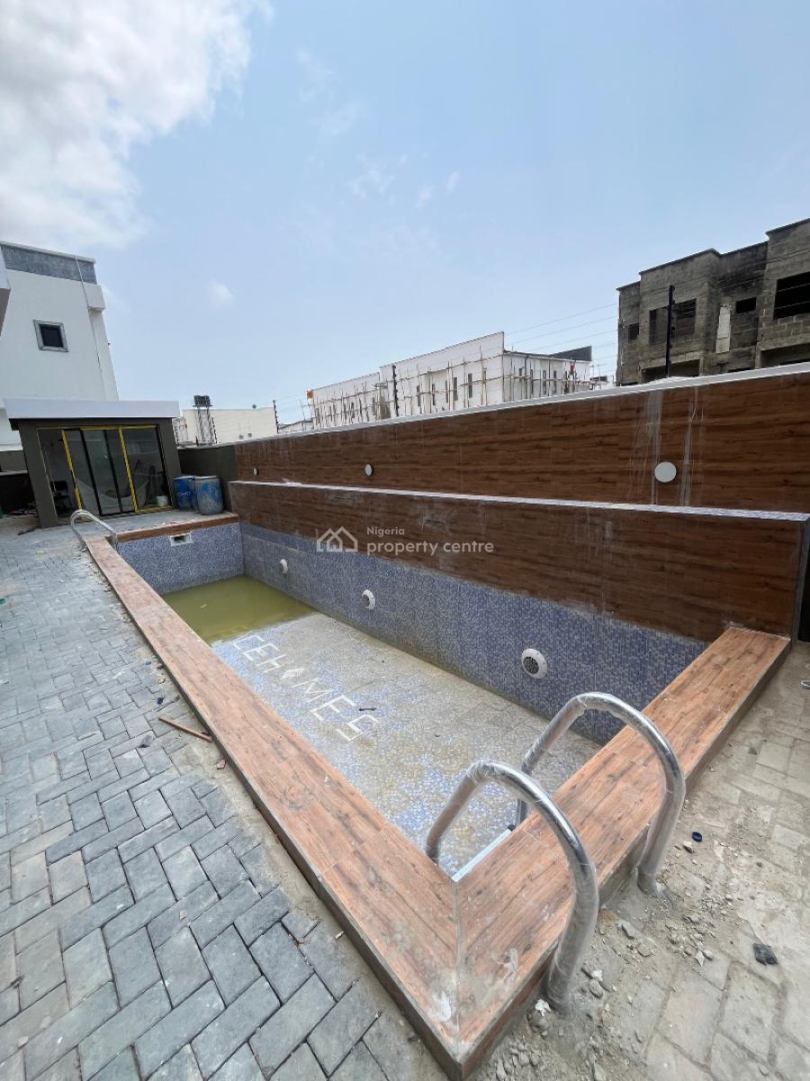 2 Bedroom Apartment, Ikota, Lekki, Lagos, Block of Flats for Sale