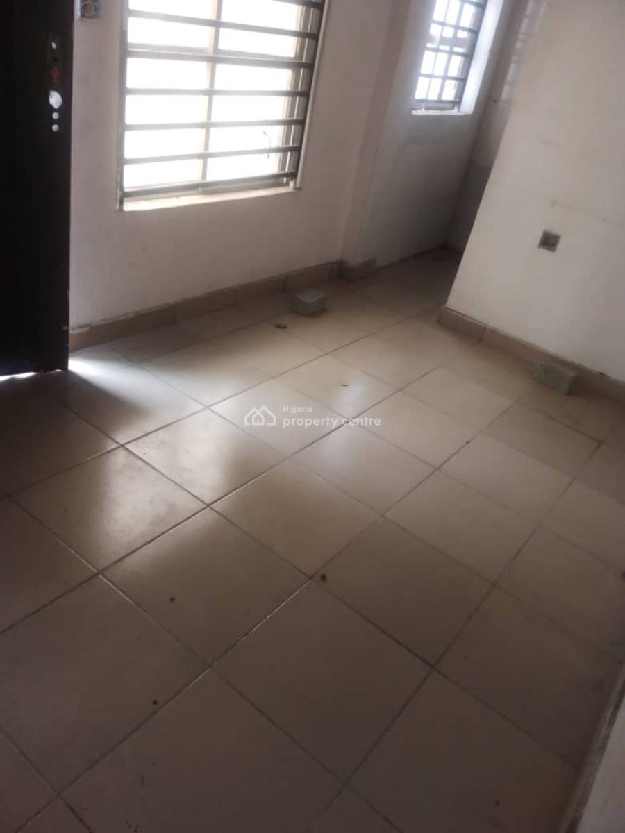 Spacious Single Room Selfcon, Chevron Drive, Lekki, Lagos, Self Contain (single Rooms) for Rent