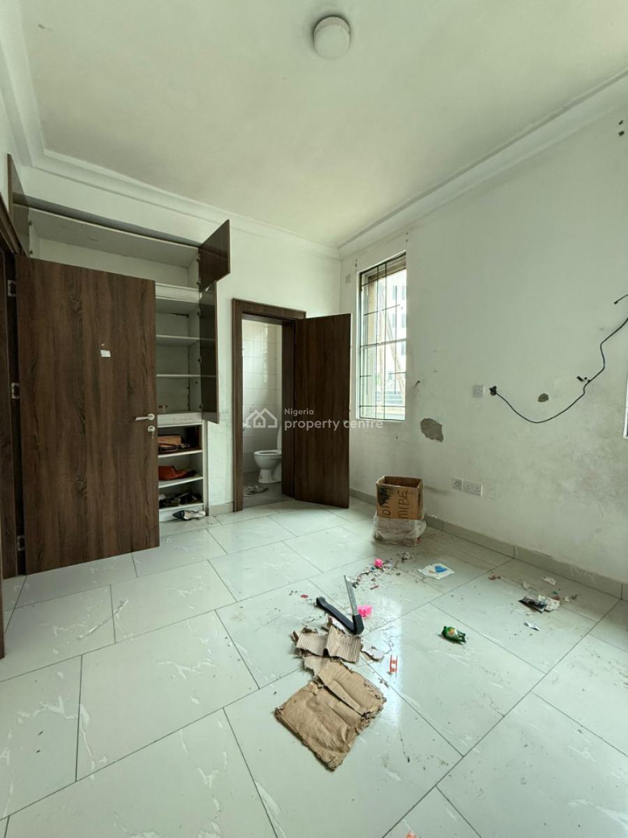 Nice 3 Bedroom Flat with Bq on The Ground Floor, Mabushi, Abuja, Flat / Apartment for Rent