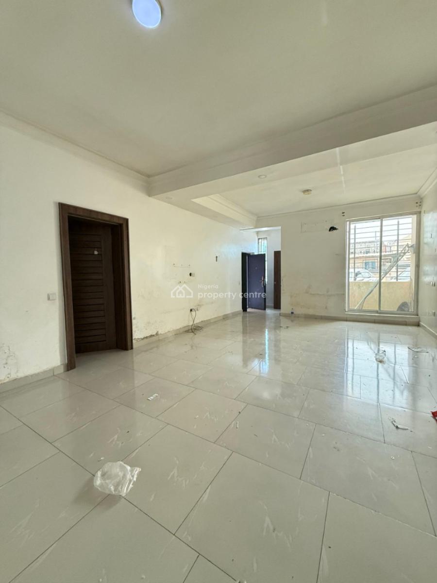 Nice 3 Bedroom Flat with Bq on The Ground Floor, Mabushi, Abuja, Flat / Apartment for Rent