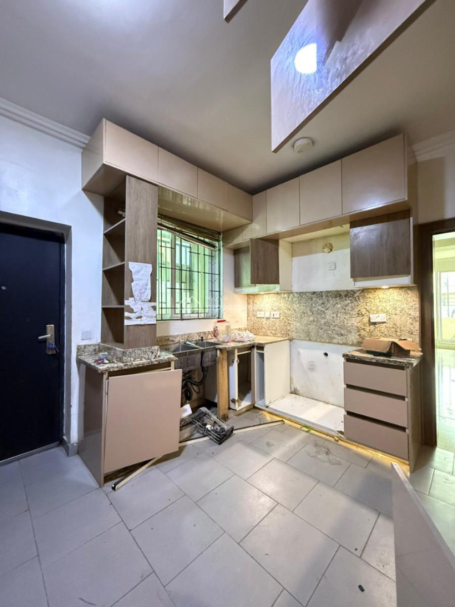 Nice 3 Bedroom Flat with Bq on The Ground Floor, Mabushi, Abuja, Flat / Apartment for Rent