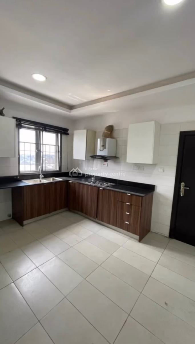 Fully Serviced 3 Bedroom Apartment + Bq, Elevator, Chevron Toll Gate, Lekki Expressway, Lekki, Lagos, Flat / Apartment for Sale