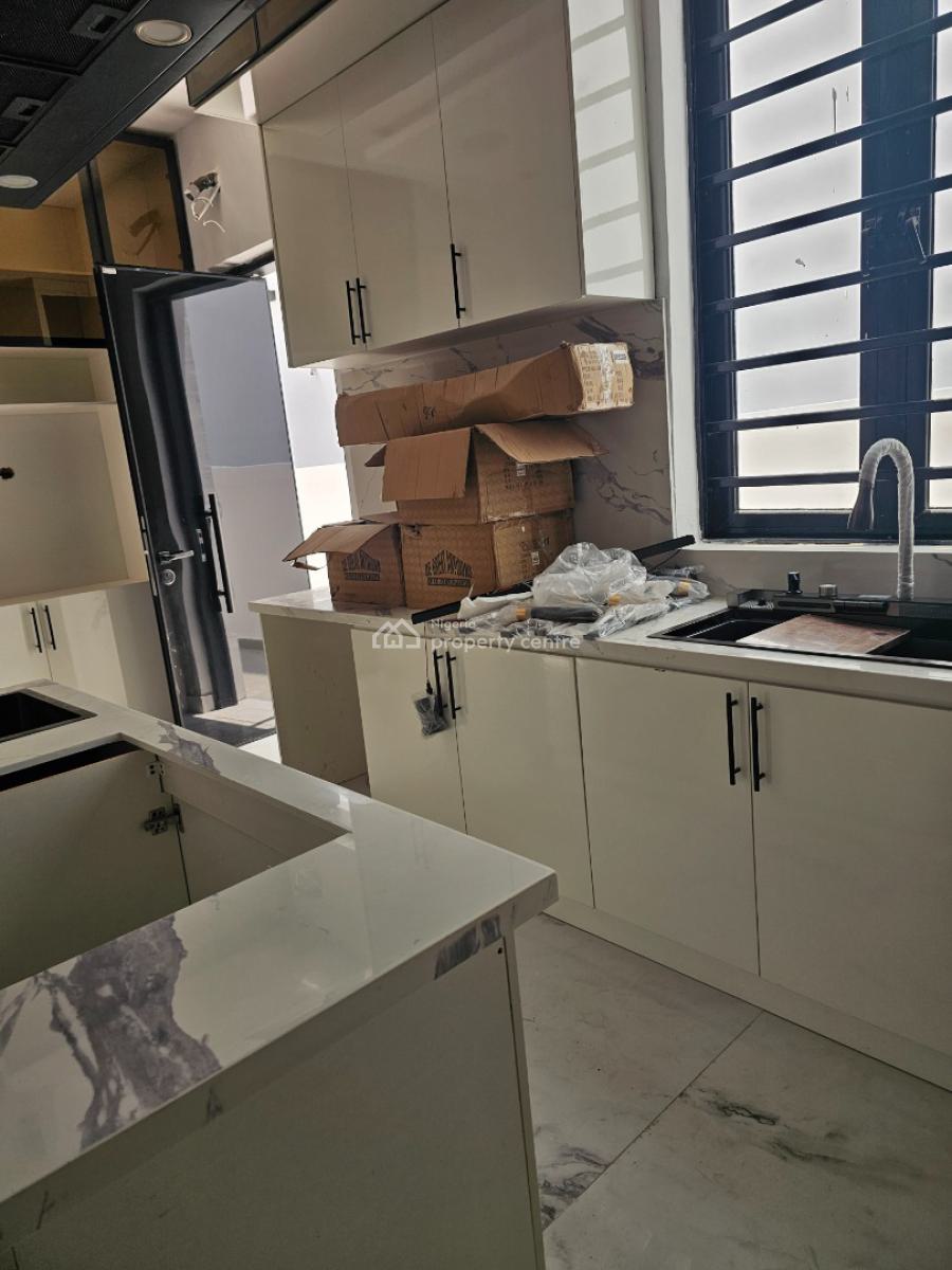 5 Bedrooms Detached Duplex with Bq, Lekki Phane1, Lekki, Lagos, House for Sale